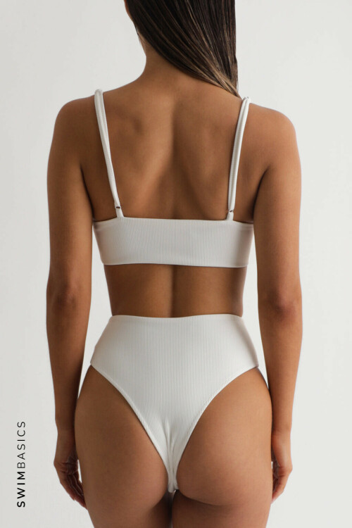 VOMB0832 c4b06bae 54ba 4935 af0d 96bd9d6b9162