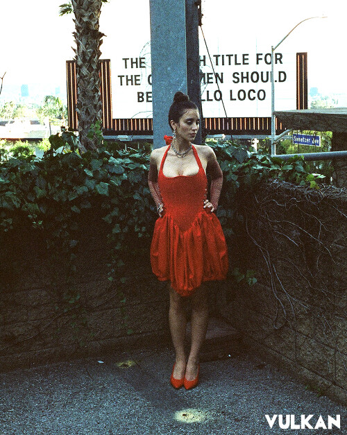 VULKANCayleeCowan15270bd5b98d8543c8