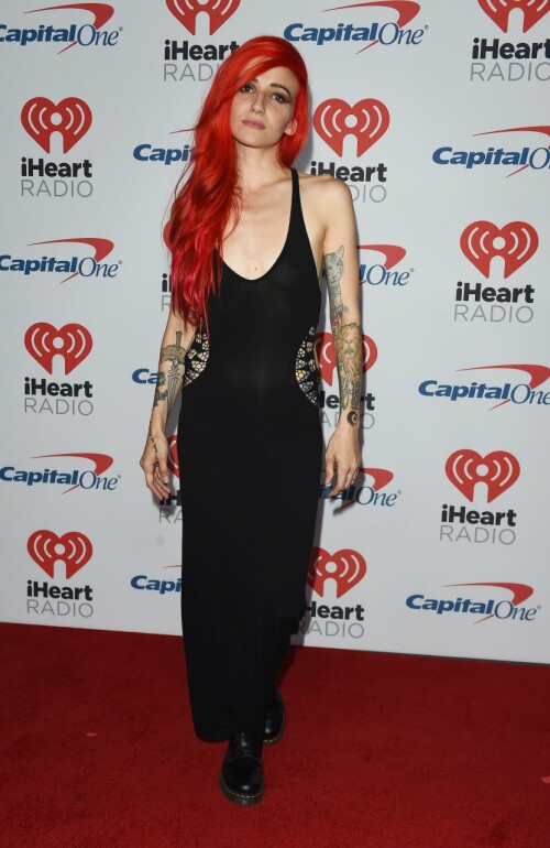 Valerie Anne Poxleitner See Through 8