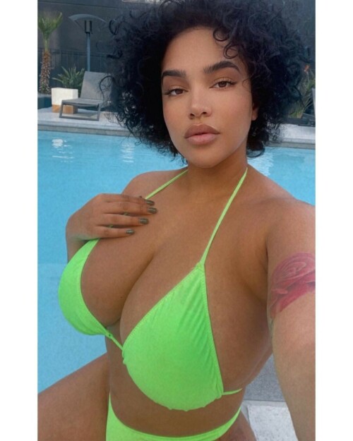 Vanessa 602d31a5101321eeb