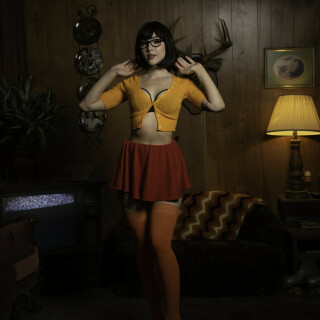 Velma-Lewd-1a0006a4859a3db8b