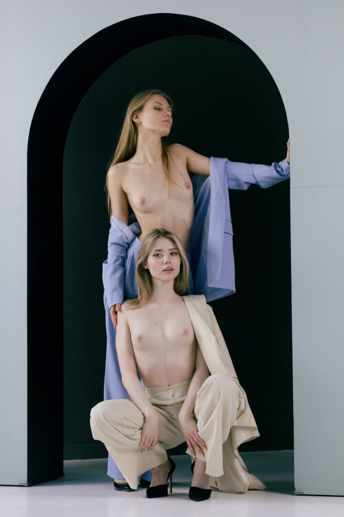 Victoria.and.Alice.Part.One.007f247ef211bbd0d2f