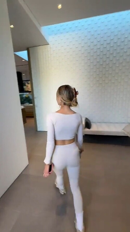 VideoCapture 20241120 1502113cb277995fc2b2ec