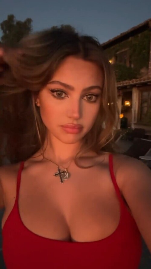 VideoCapture 20241219 012316bcdf8f6e86e99c8c