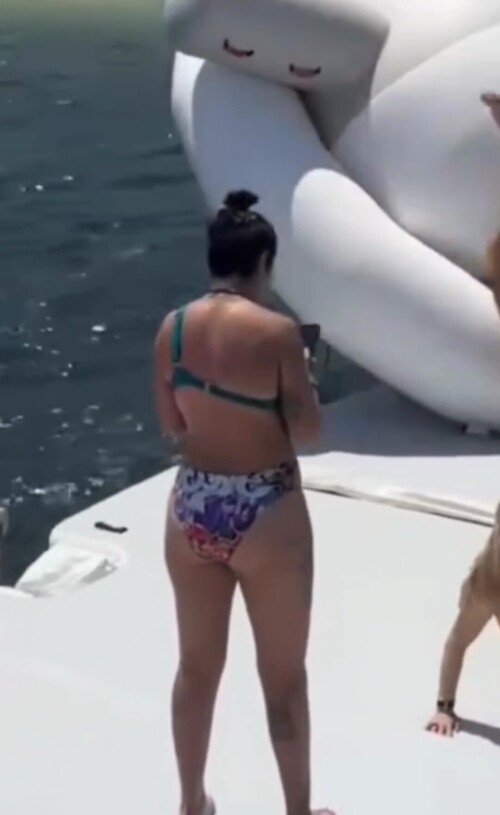 VideoCapture 20250529 1326294f1f609f313b84a2