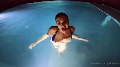 Violet Starr POOL FUCK Johnny Sins o 00 14 36 000033c65a23dd9319ff4
