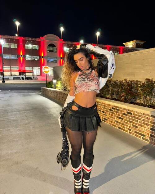  WANNABE DJ d03d2e1b92072d2e