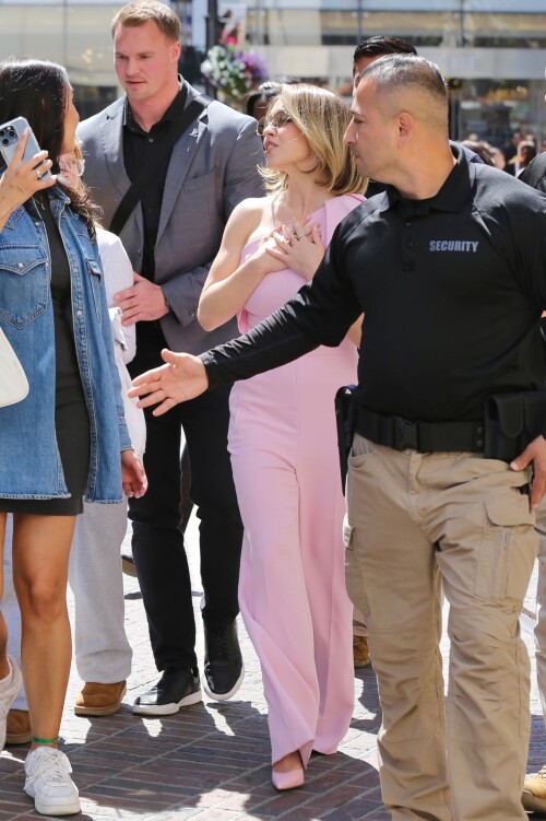 WB Su1ZCVHQ9c787a8d27318ced