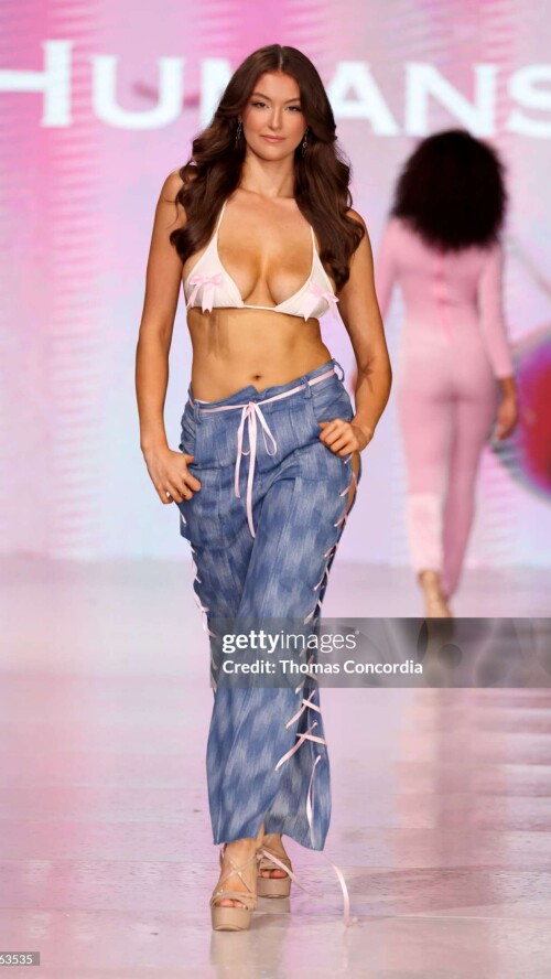 WCLEJLRiU4Bi12cIfyj2X.10232978ff32c2cbc781