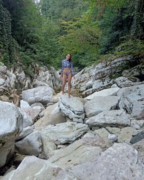 WarmandreadytoSpreadhereCUMBitch3d185ddb21e2f12b