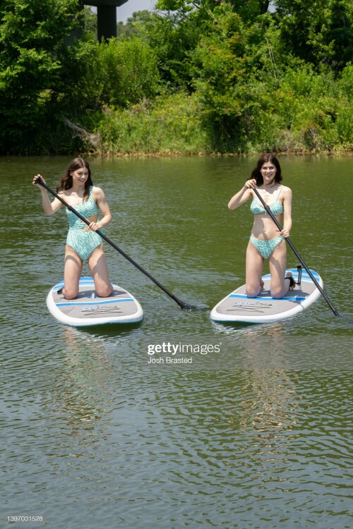 NEW ORLEANS, LOUISIANA - MAY 12: Alexandra Daddario Matches with Her Sister Catharine in Aerie Swimwear on May 12, 2022 in New Orleans, Louisiana. (Photo by Josh Brasted/Getty Images for Aerie)