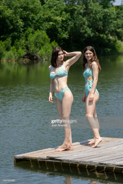 NEW ORLEANS, LOUISIANA - MAY 12: Alexandra Daddario Matches with Her Sister Catharine in Aerie Swimwear on May 12, 2022 in New Orleans, Louisiana. (Photo by Josh Brasted/Getty Images for Aerie)