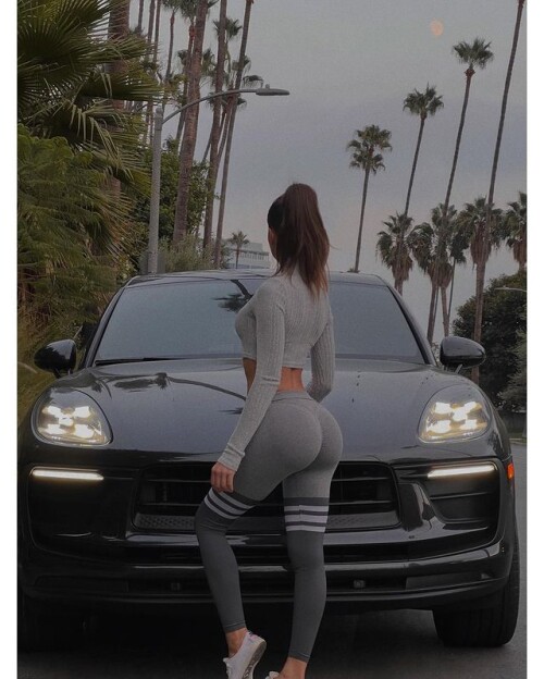 We ride into Black Friday with black and get the best out of it romwe Couponcode coconady. It s an e