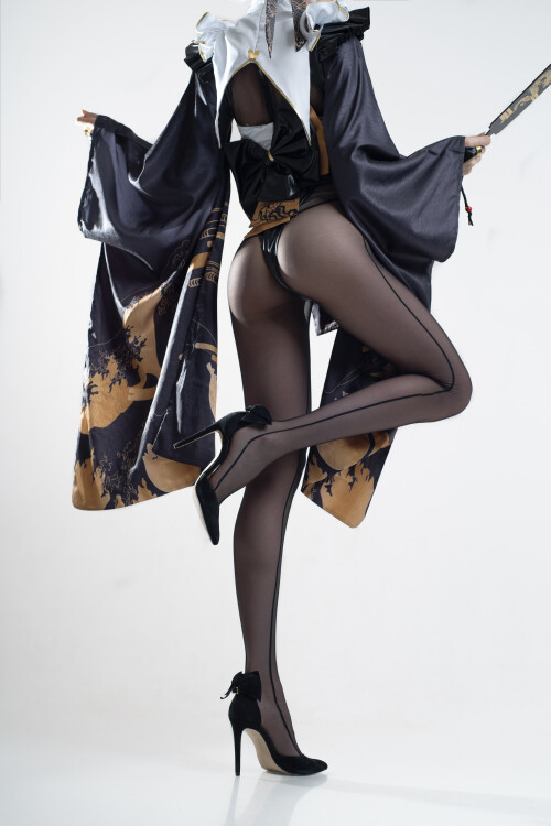 White-Rabbit-Blanc-8d9079d6b43f0244e