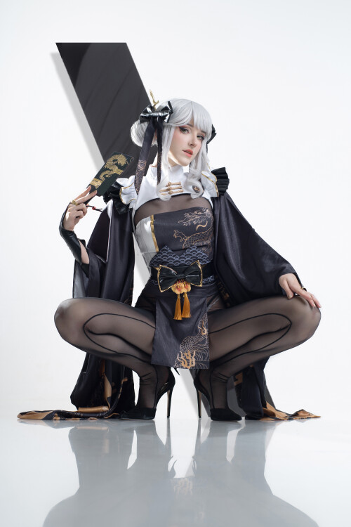 White-Rabbit-Blanc-9cf4d6ec4a86f0732