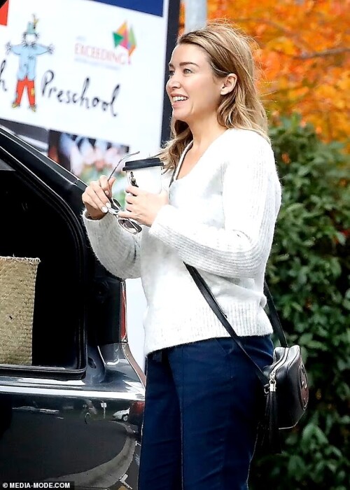 White207-69361d51e8232555f