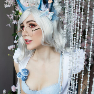 Wonderland-Boudoir-19515770907ecf42490d79de6c7b235152