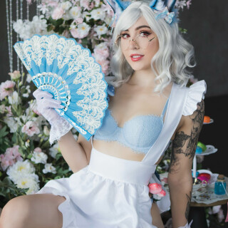 Wonderland-Boudoir-495159128b9f31a884d65a1bc75cba02a