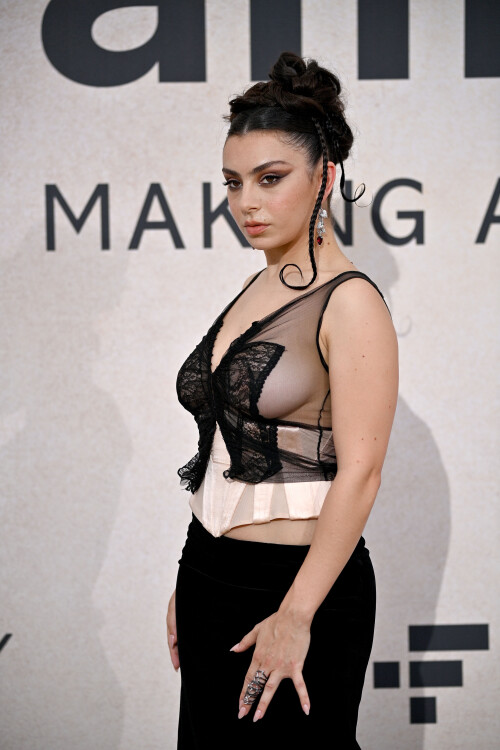 XCX_amfAR-13.jpeg