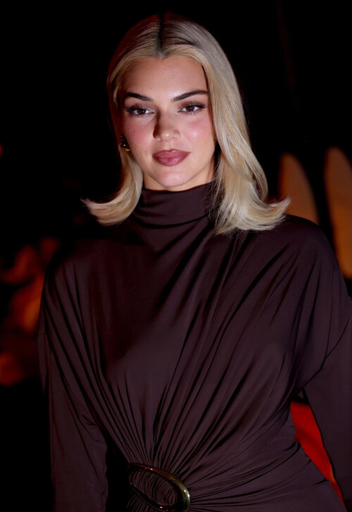 YDE4FWhl5C21a7d7ea39ac4539