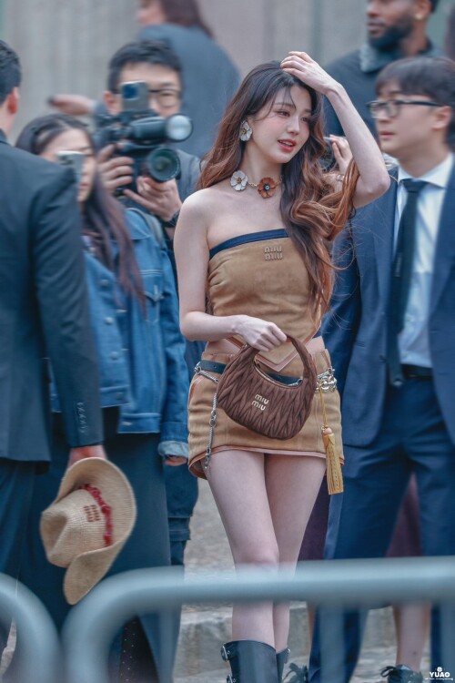 YUAO 1899685229951926437 2bbbf7178fb9596b0