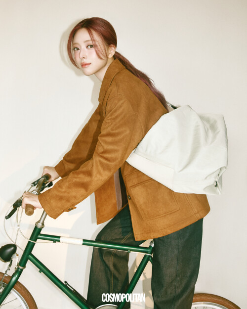 YUNA x BEANPOLE for COSMOPOLITAN September 2025 Issue documents 5f724e38bbc3e361f
