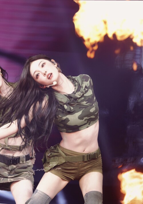 YaNaaa 7 1878271364366532772 1609b2917de4c3114