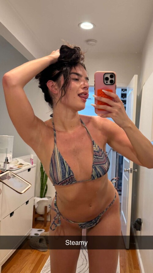 YrcUQV8PSXqYkAYk71AeM.1023f45a28aeb52e6d5a