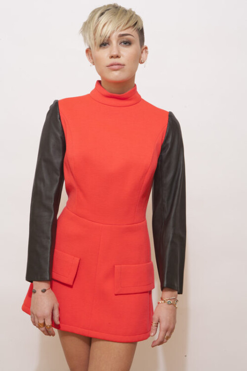 ZC1C0598efe2e5bda4d637a0