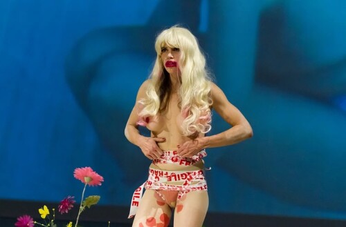 ZD 15374f979a29e84d611