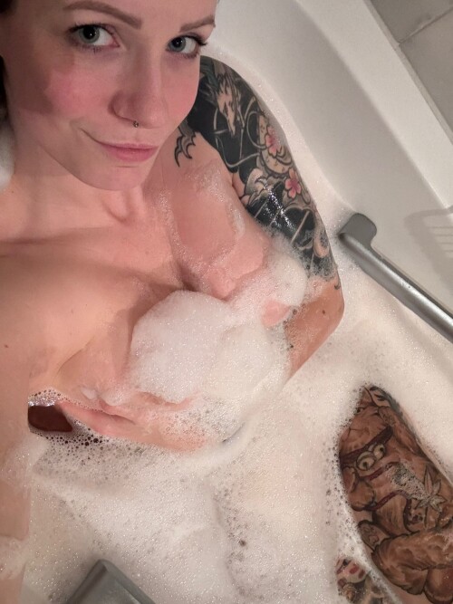 Zd6C3KvA od3ace7a8c9a9efee8cc67291d017eaa2