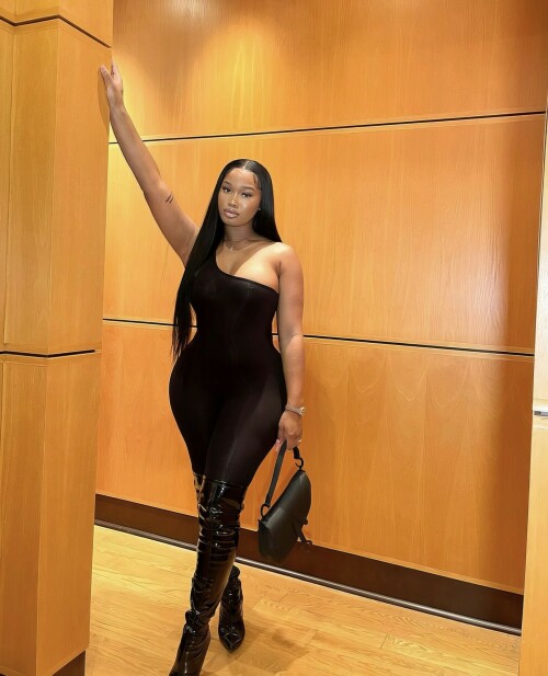 Zelie 17cd51ee2399c7f780