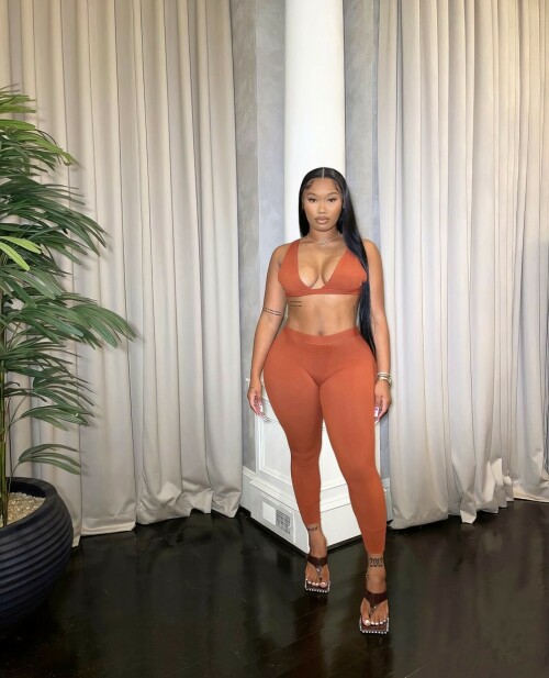 Zelie 23e58ddb0769cb2359