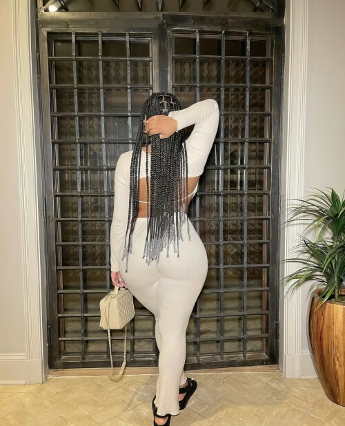 Zelie 4eadf137cc5f512b0