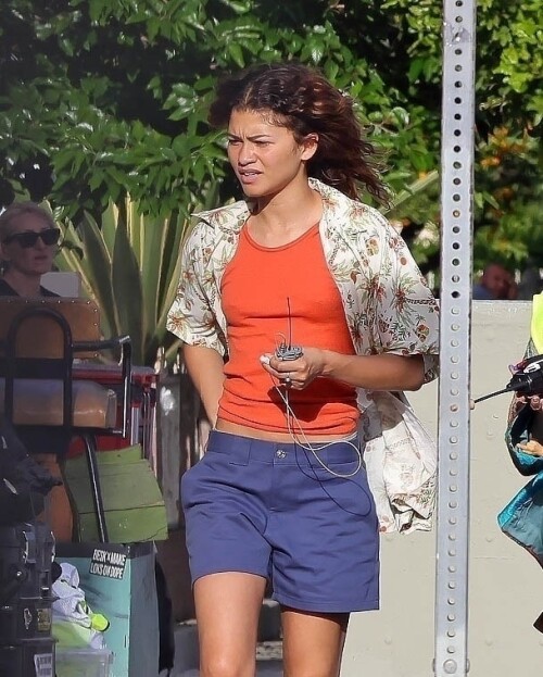 Zendaya_12May25_3cdf6469135b3a32f