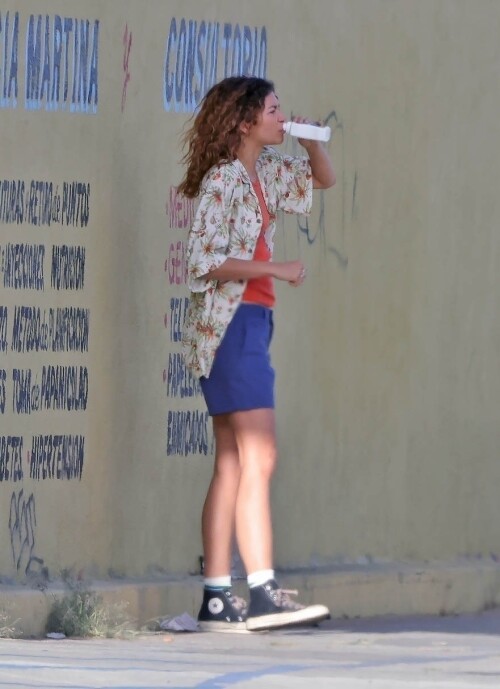 Zendaya_12May25_7eb685ac85f4a7688