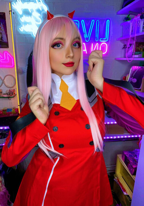 Zero Two 342172ffbf4dab342