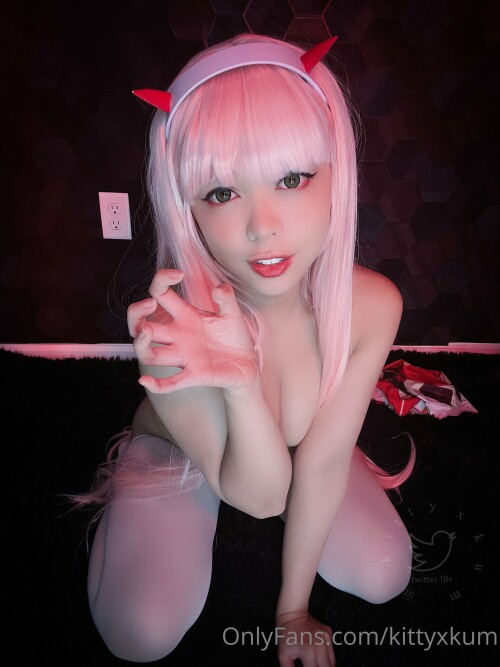Zero Two 1217f8e6b803e9298a3