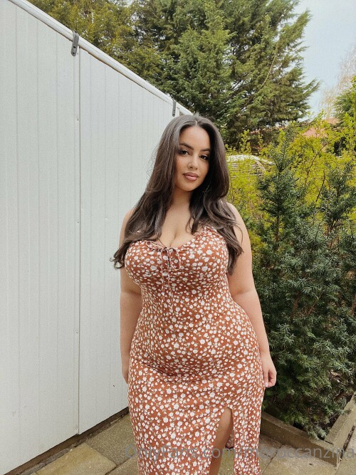 Zina Hadid OnlyFans f9df551f e2c2 4e53 b0e3 3304d5a1ab0a