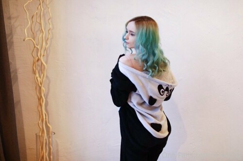 Zirael Rem OnlyFans zirael sg 2020 04 23 33932898 Panda set