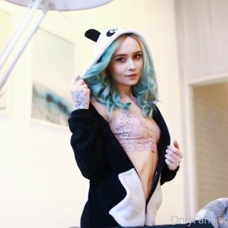 Zirael-Rem-OnlyFans-zirael_sg-2020-04-23-33932902-Panda-set