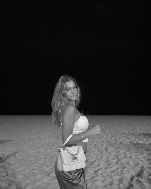  .lara.sofia 02 08 2025 00130533fca0617fb7cb