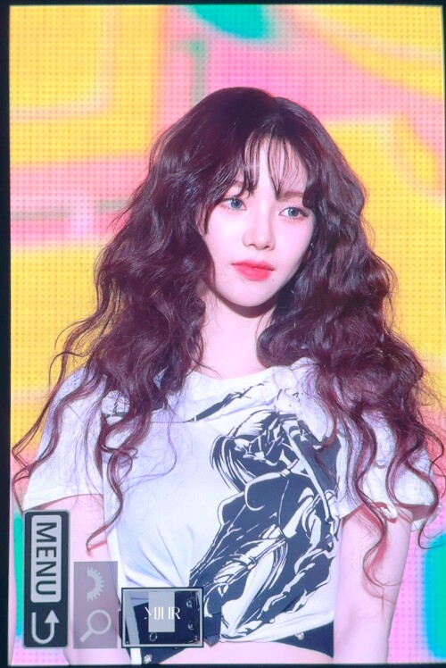  1865725375625756754 38c1375e61c9caf17