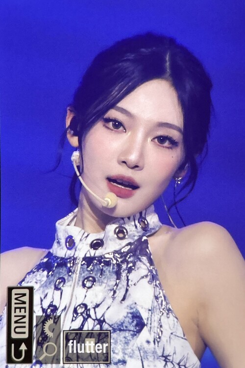  1870090357033373852 26ba4026e1af76c8a