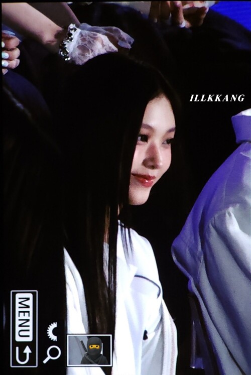  1875528966276313327 29624c2bc8bcc6e97