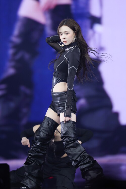  1878382055744299158 288ab4fb96ef83702