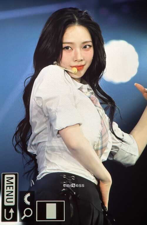 . 1878425351111819342 3a43f535bb147e944