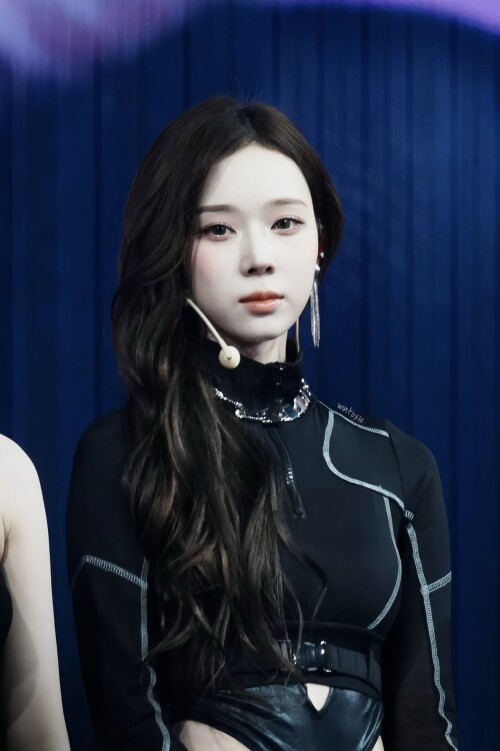  1878459343491993788 1046dfdc52b73eafc