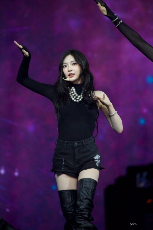  1878620437699350637 1cd521fbee32fb676