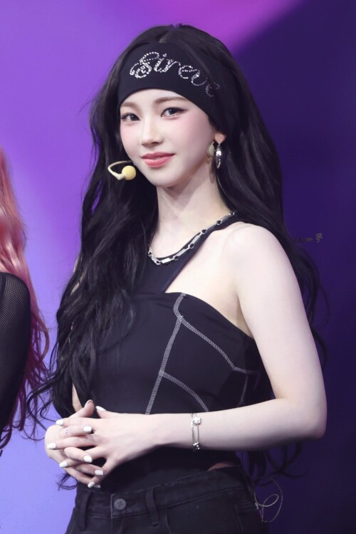  1878754856602849608 2b3dd15f21e0d037c